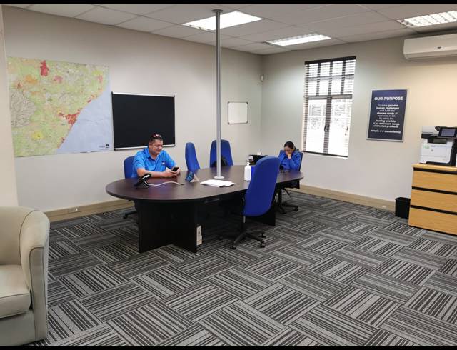 400M² OFFICE TO LET IN ESSENWOOD